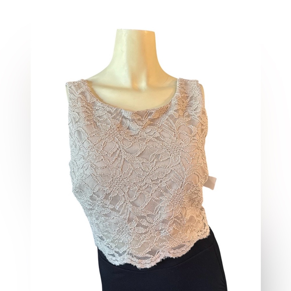 City Studio Evening Lace Sleeveless Crop Top Glitter sparkling, Junior size 11